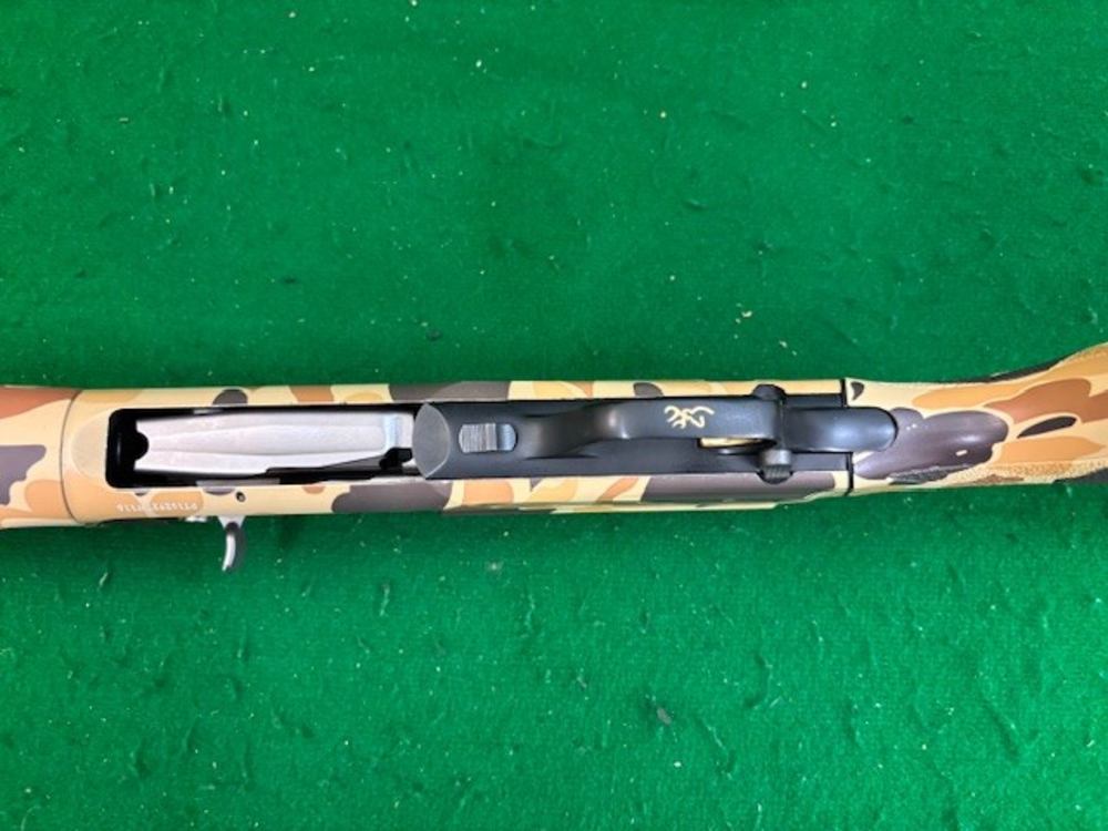 Browning A-5 Vintage Tan 12ga 3.5" Chamber 28" Barrel with Hardcase -img-13