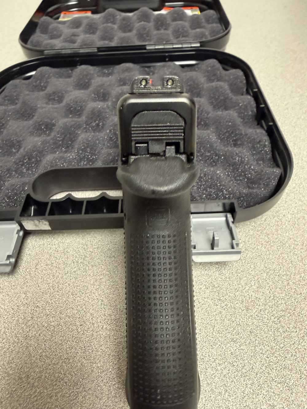 Glock 17 Gen 5, 9mm, 4.5”, 17 Rd, AmeriGlo Night Sight-img-8