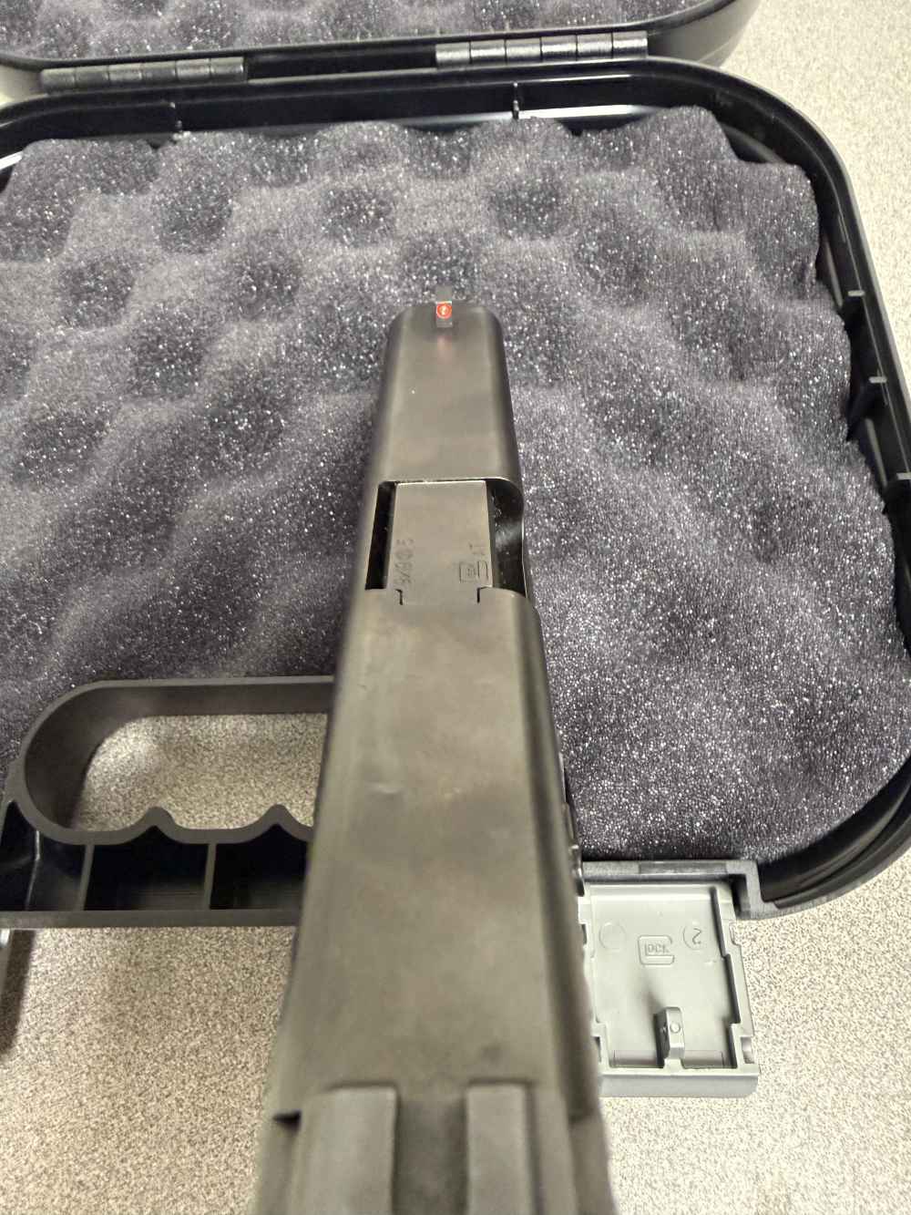 Glock 17 Gen 5, 9mm, 4.5”, 17 Rd, AmeriGlo Night Sight-img-3
