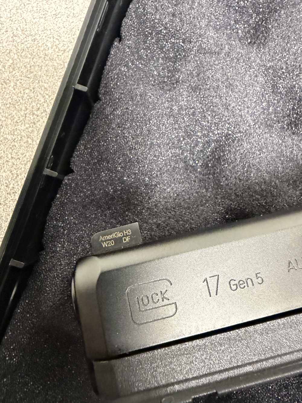 Glock 17 Gen 5, 9mm, 4.5”, 17 Rd, AmeriGlo Night Sight-img-9
