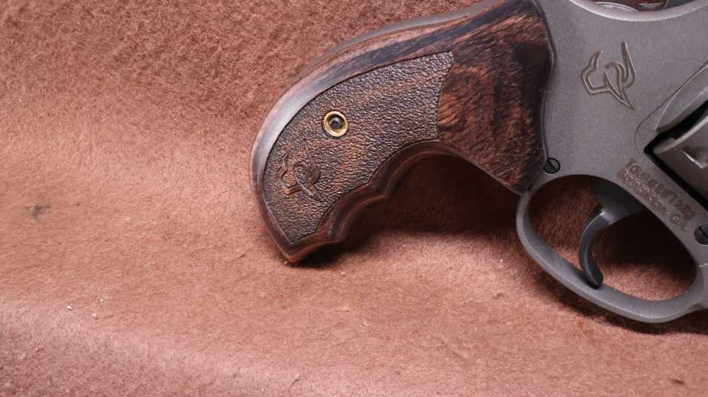 Like New Taurus 856 38 SPL 5 Shot DA/SA 3" BRL VG Bore-img-2