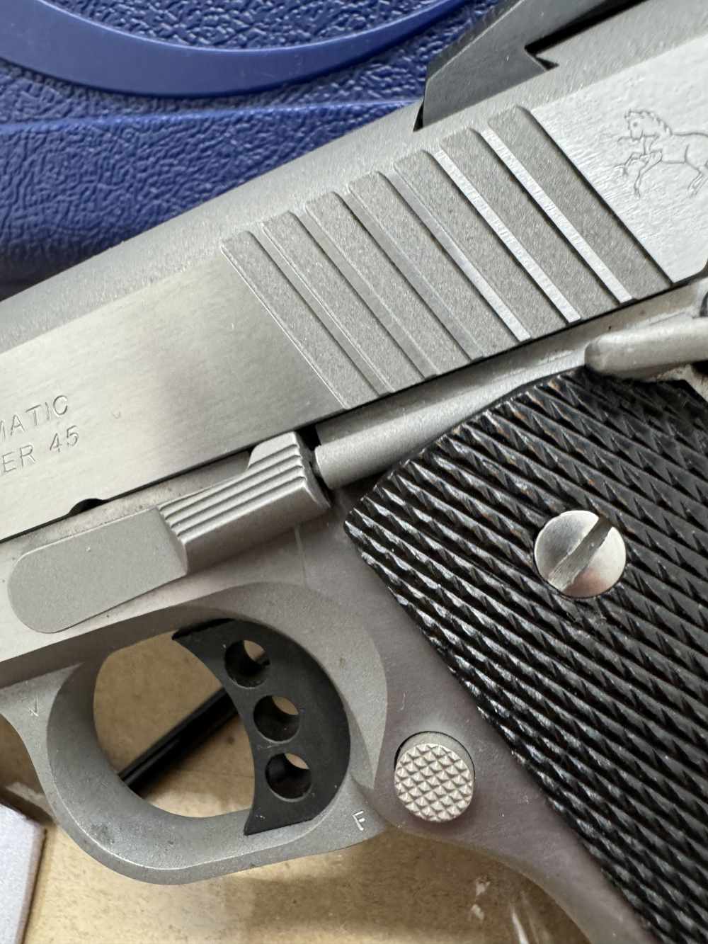 Colt government model MKIV Series 70/ Model O, 45 colt, w/ extra handles-img-5