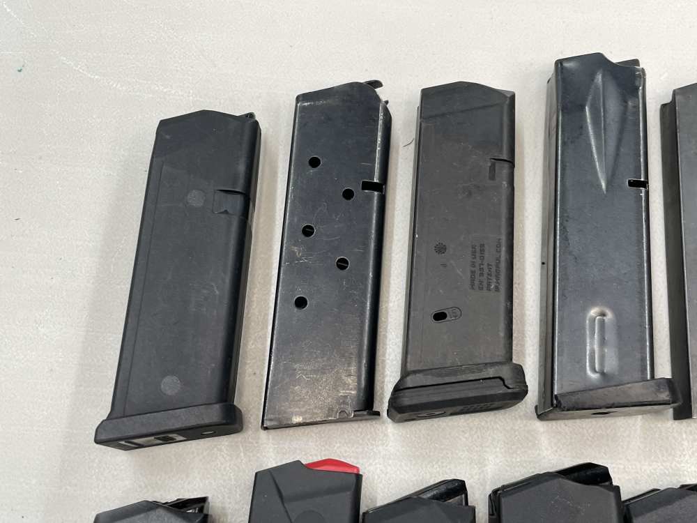 25 x aftermarket pistol magazine lot resale gunshow mag clip-img-6