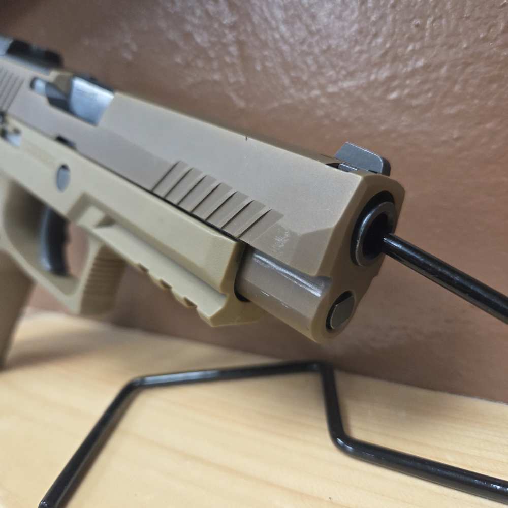 Sig Sauer M17 9mm Full-Size Pistol -img-4