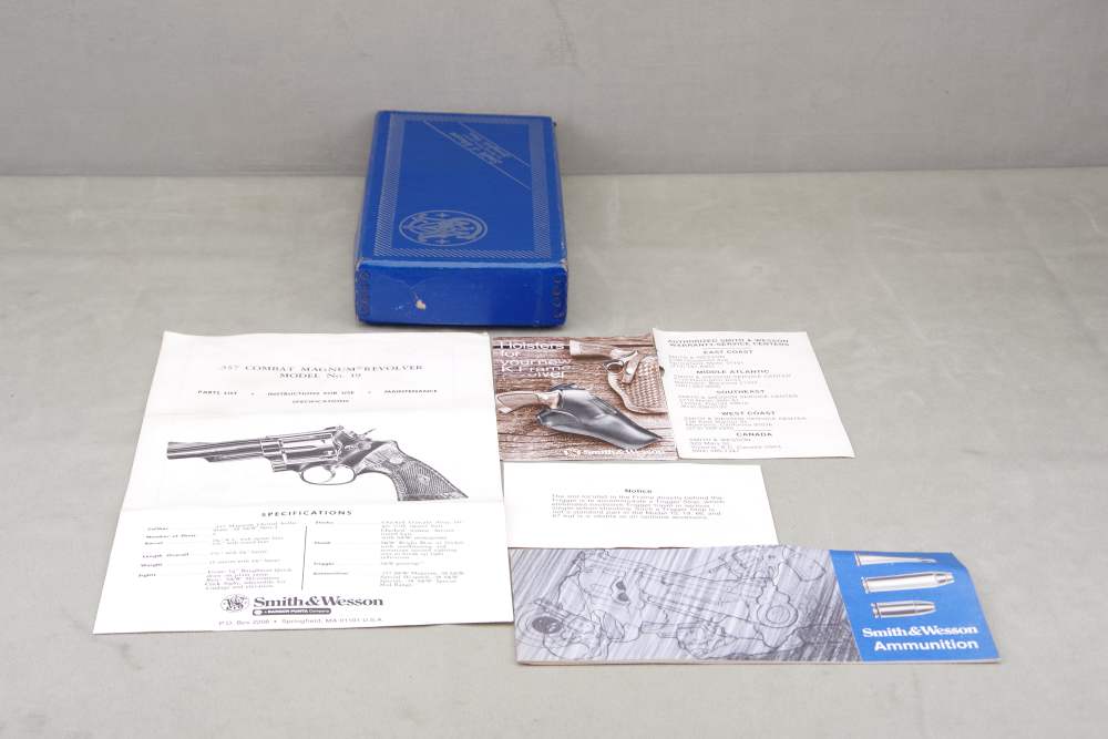 1980 S&W 19-4 Combat Magnum 357 2 1/2'' Nickel 98% with Box & Papers-img-5