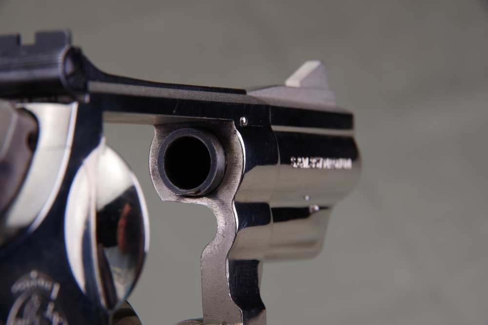 1980 S&W 19-4 Combat Magnum 357 2 1/2'' Nickel 98% with Box & Papers-img-21