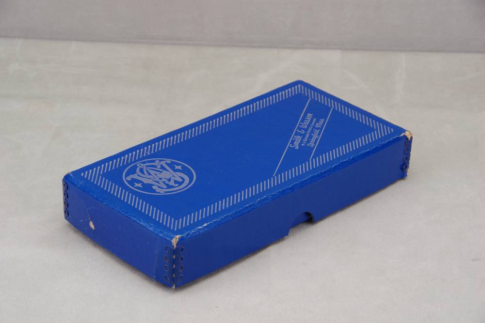 1980 S&W 19-4 Combat Magnum 357 2 1/2'' Nickel 98% with Box & Papers-img-3