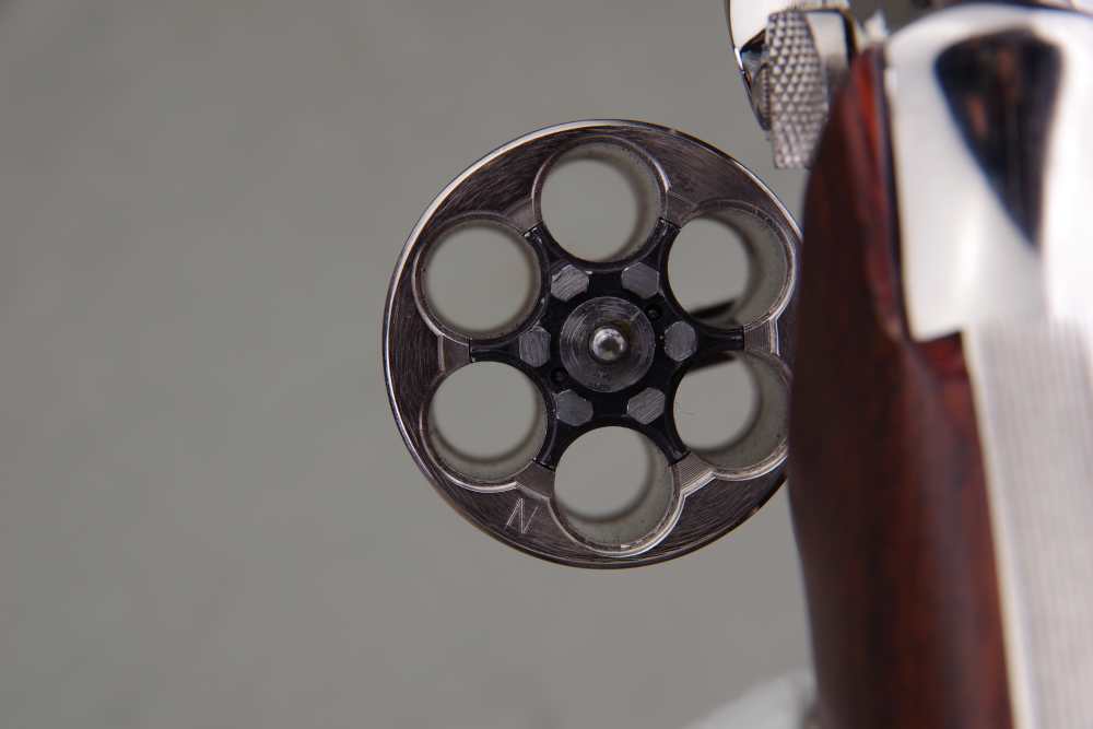 1980 S&W 19-4 Combat Magnum 357 2 1/2'' Nickel 98% with Box & Papers-img-22