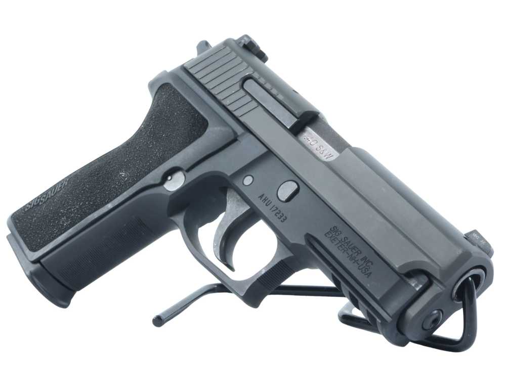 Sig Sauer P229R  DA/SA Semi Auto Pistol .40 S&W 3.75" Barrel -img-8