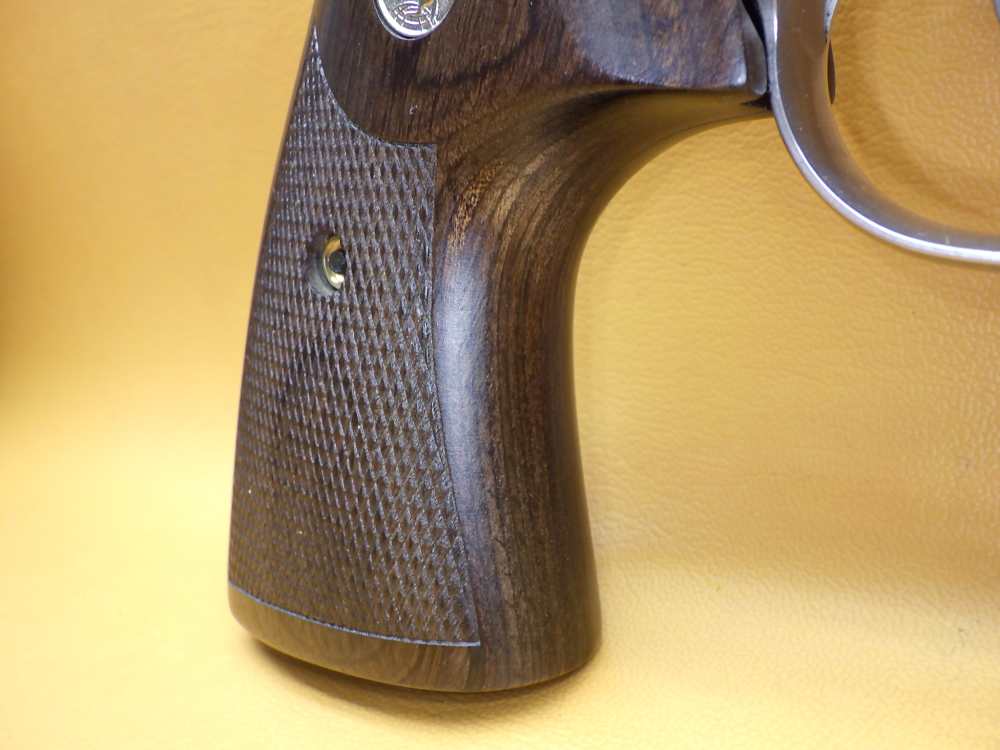 Colt Python 357 Mag 4.25"Bbl SS (SP4WTS) - Great Looking Snake Gun-img-2