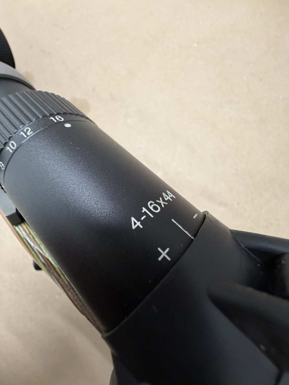 RUGER M77 HAWKEYE 6.5 creedmoor, w’weaver scope, beautiful stock!-img-20