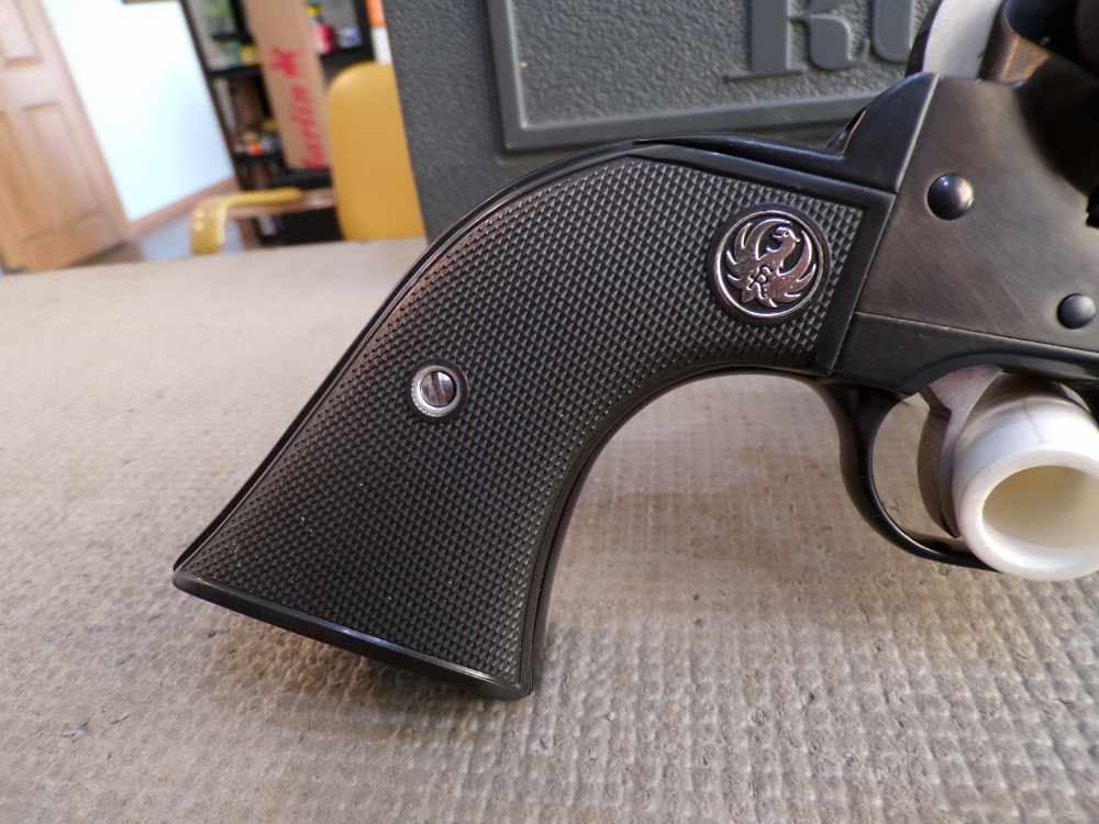 Ruger Blackhawk 41 Rem Mag 6 Shot 6.50" Blued Barrel MADE IN 2009-img-1