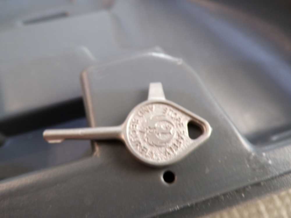 Ruger Blackhawk 41 Rem Mag 6 Shot 6.50" Blued Barrel MADE IN 2009-img-19