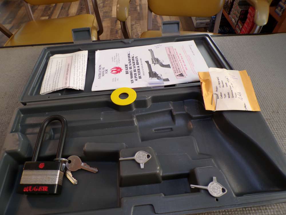 Ruger Blackhawk 41 Rem Mag 6 Shot 6.50" Blued Barrel MADE IN 2009-img-18