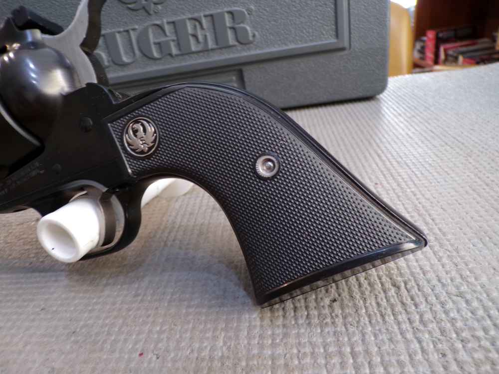Ruger Blackhawk 41 Rem Mag 6 Shot 6.50" Blued Barrel MADE IN 2009-img-13