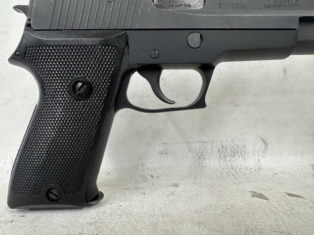Sig Sauer P220 38 Super West Germany-img-10