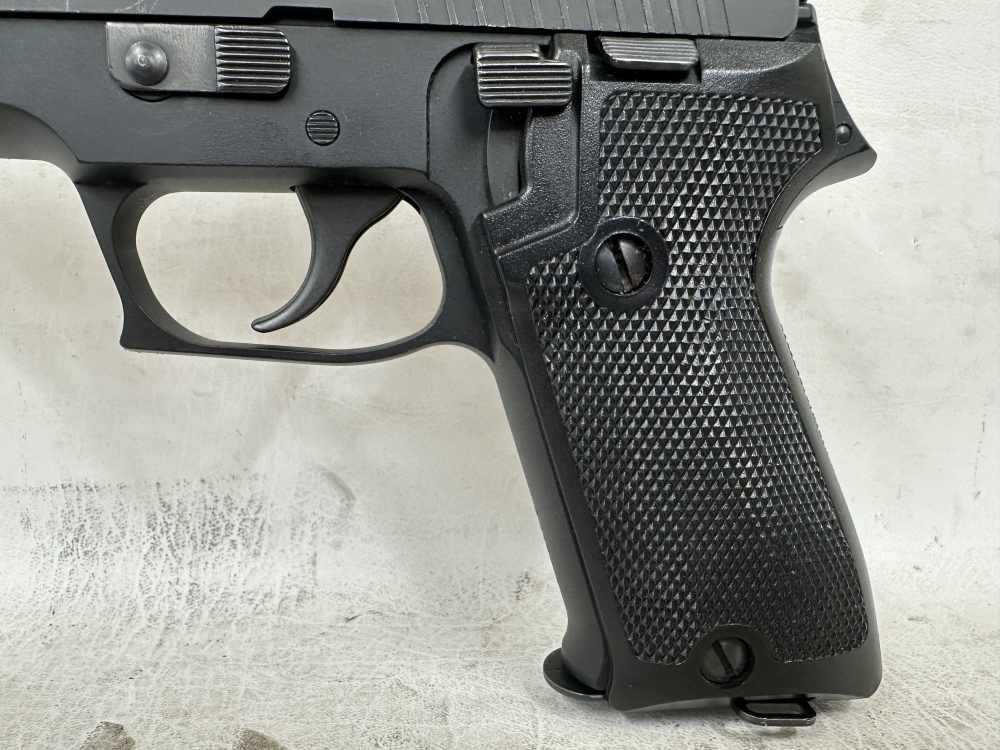 Sig Sauer P220 38 Super West Germany-img-6