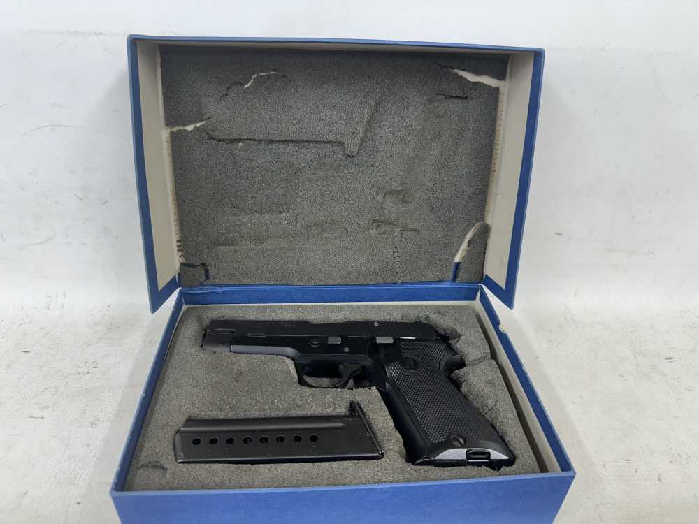Sig Sauer P220 38 Super West Germany-img-0