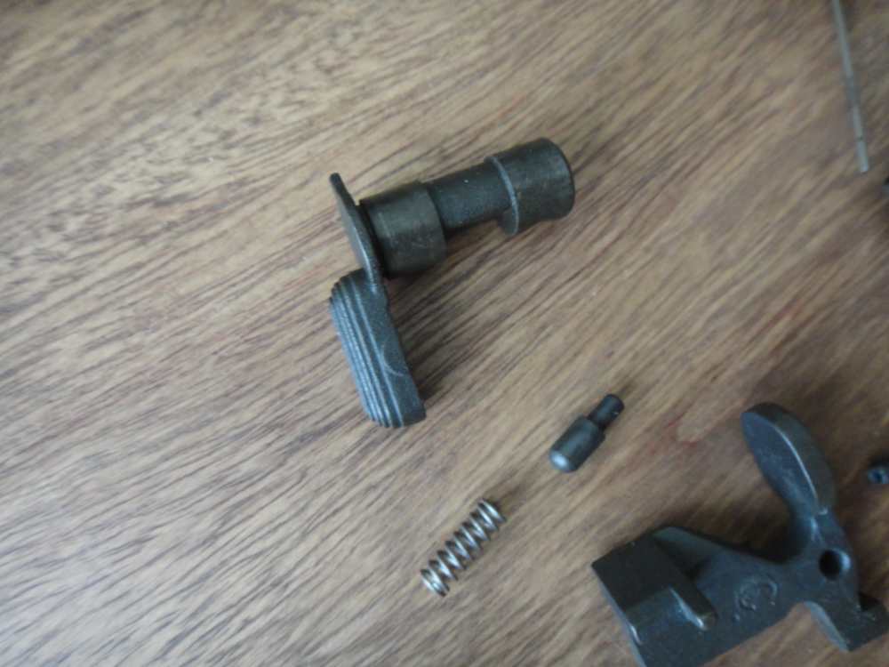 Colt AR-15 M4 Law Enforcement Carbine 16" BBL parts kit complete (G685)-img-34