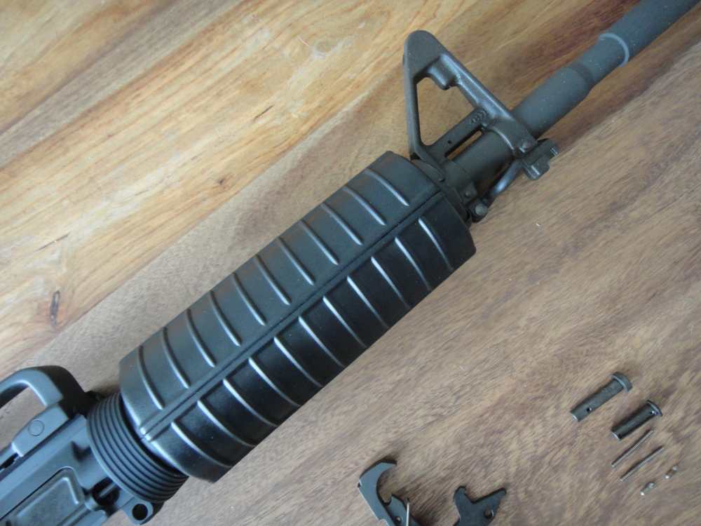 Colt AR-15 M4 Law Enforcement Carbine 16" BBL parts kit complete (G685)-img-2