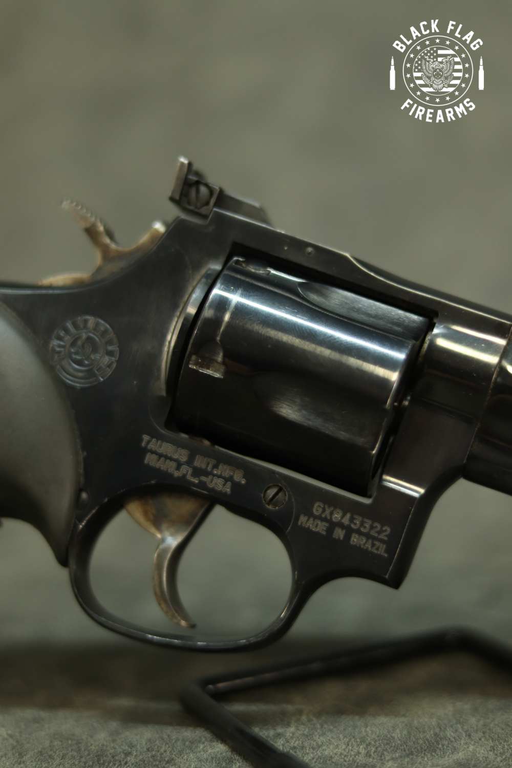 Taurus Tracker .44 Mag-img-1
