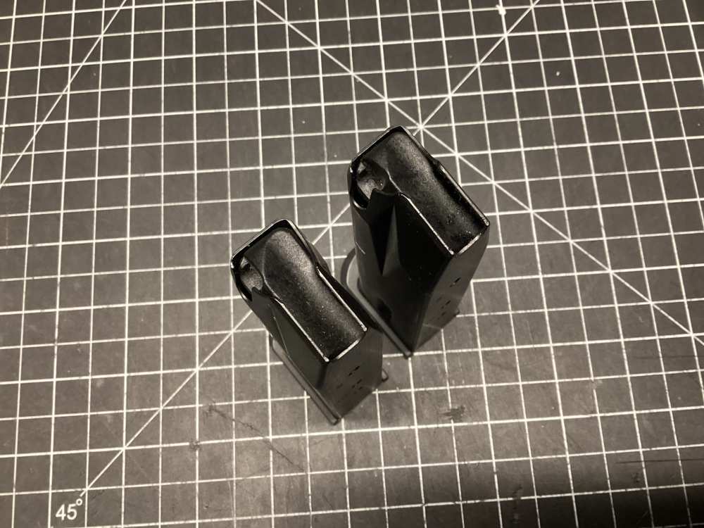 2 ULTRA RARE BERETTA 8000 L 9MM COMPACT 13 RD MAGAZINES-img-3