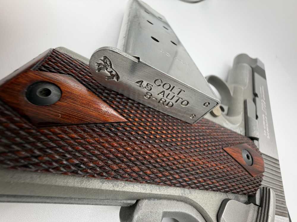 COLT GOVERNMENT MODEL LIGHTWEIGHT COMMANDER MODEL, 45 auto -img-35