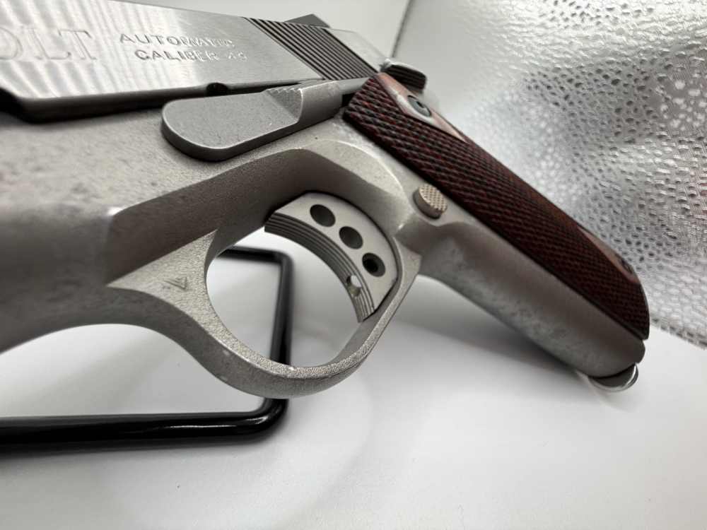 COLT GOVERNMENT MODEL LIGHTWEIGHT COMMANDER MODEL, 45 auto -img-7