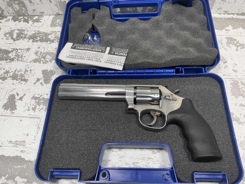 ! VERY NICE, Smith & Wesson, S&W, 617-6, Revolver, .22LR, CHEAP !-img-0