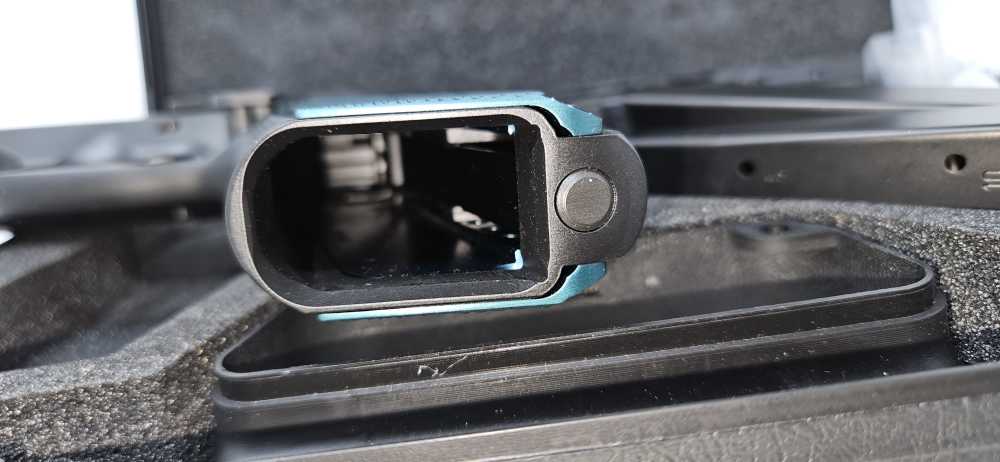 CZ Shadow 2 Black and Blue Like New 3 mags Case Papers Accessories-img-7