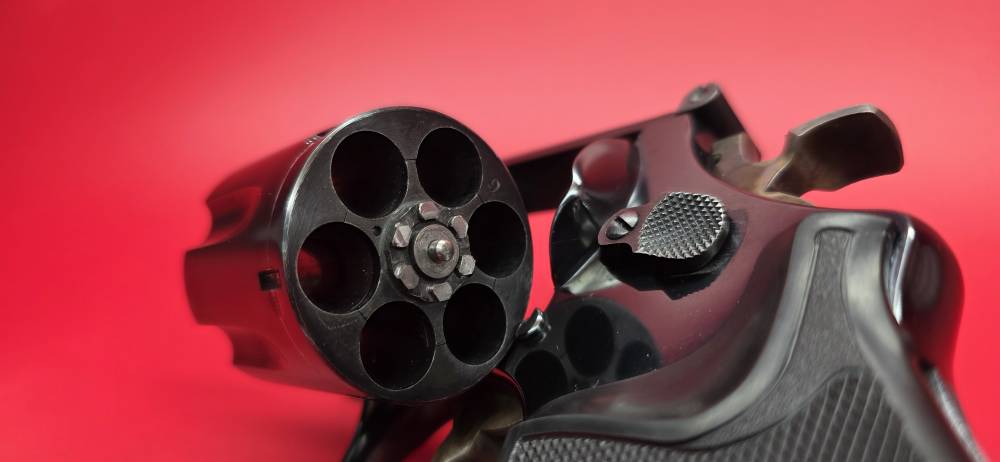 Smith & Wesson Model 25-5 .45 Colt Blued Pachmayr Grips-img-6