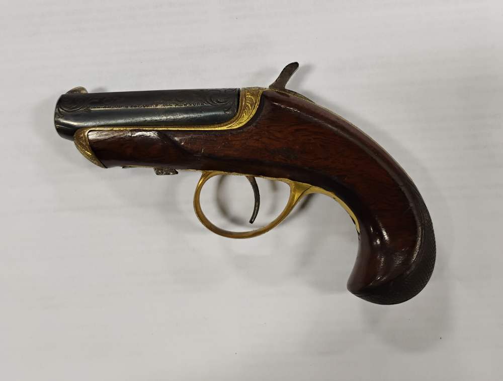ANTIQUE WILLIAMSON DERRINGER-img-2