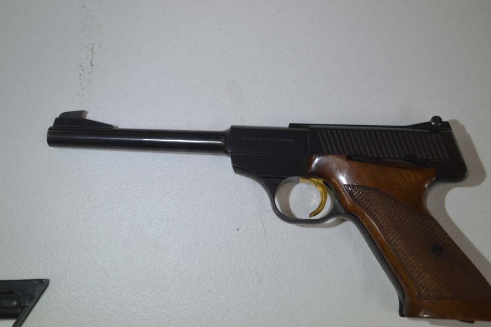 Browning Callenger .22LR s/a pistol 6-3/4" barrel-img-1