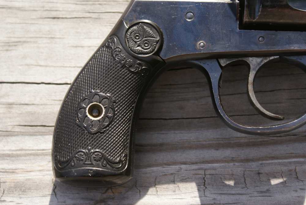 Iver Johnson Double Action Model 1900 .32 Revolver -img-11