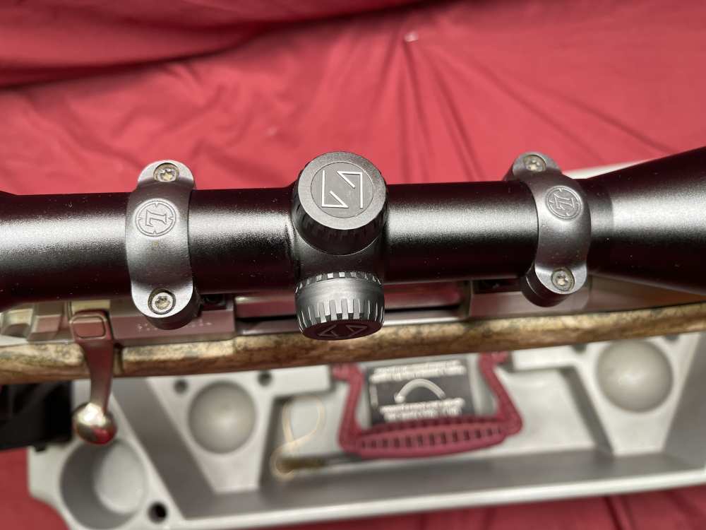 Miroku/Browning X-bolt Rifle 7mm Rem Mag w/Zeiss Scope 3-12x56 MC-img-13