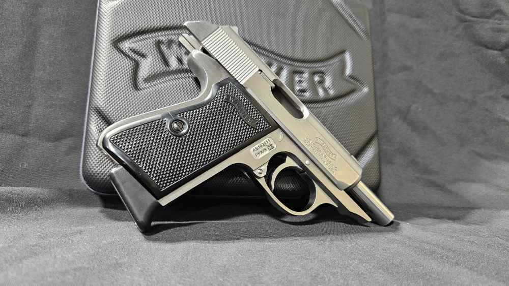 Walther PPK/S | 3.3" | Stainless | 7RD | .380 ACP-img-12