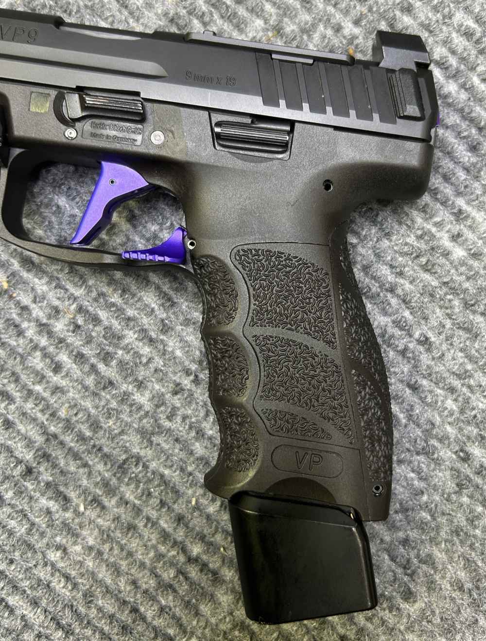 *Bundle* HK VP9 Semi Auto Pistol w/ Upgrades & 13 Mags Total - 9mm-img-6