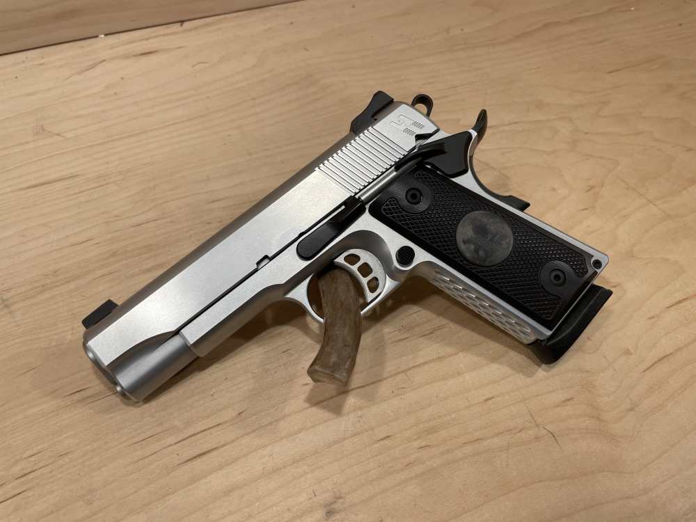 *LIKE NEW IN BAG* NIGHTHAWK CUSTOM LADY HAWK, 45 ACP, 4.25” BBL, 2) 7RD MAG-img-2