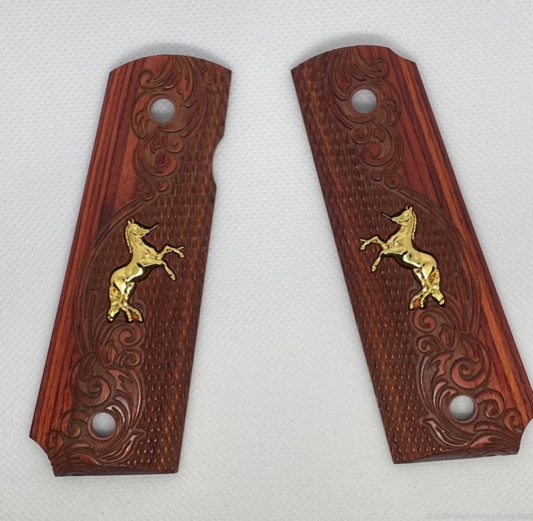 COLT 1911 ENGRAVED REDWOOD GRIPS-img-0