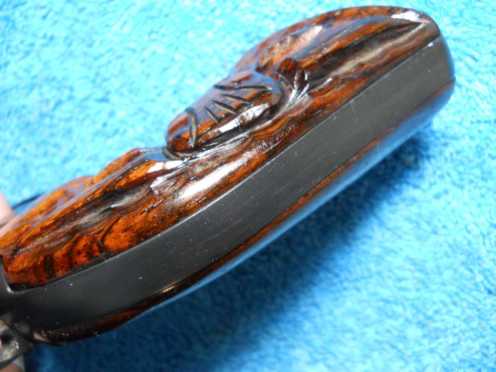  COLT FRONTIER SCOUT PEACEMAKER 62 CARVED WOOD WITH ONE PIECE LOOK GRIPS 22-img-8