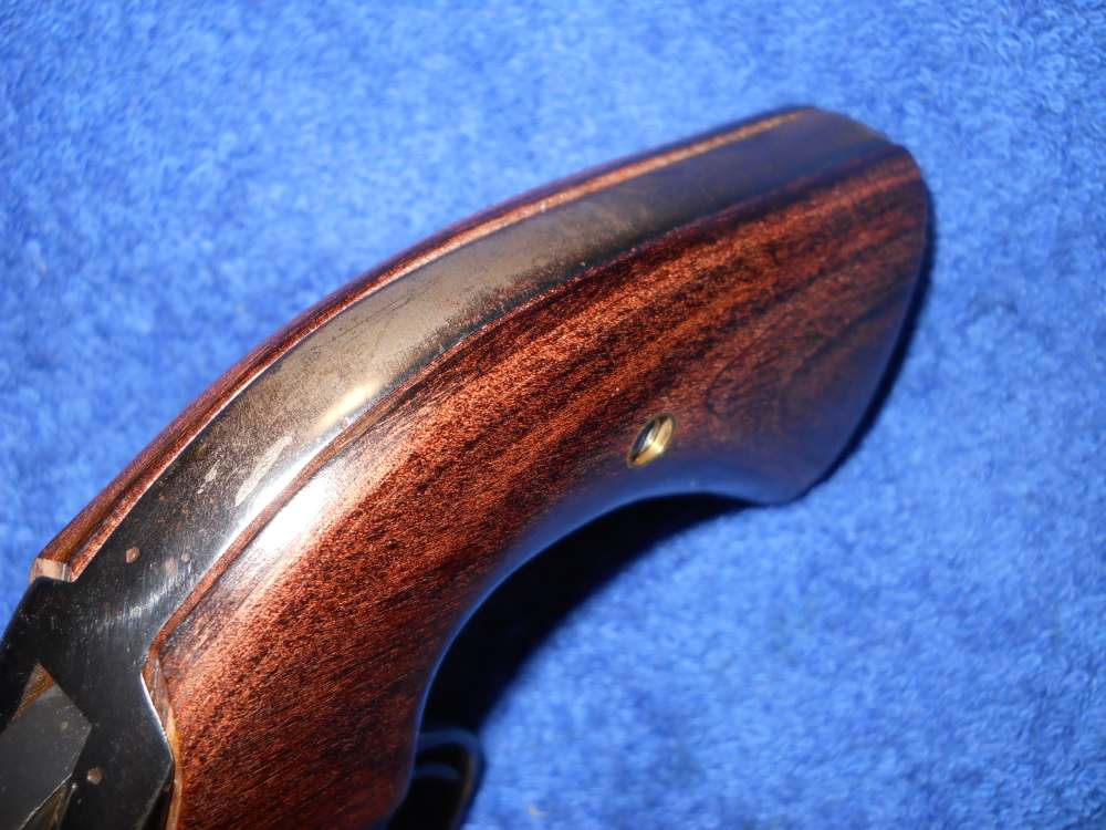 TWO PIECE WOOD COLT BISLEY SAA GRIPS-img-4