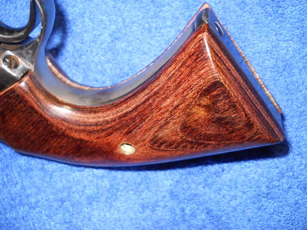 TWO PIECE WOOD COLT BISLEY SAA GRIPS-img-2