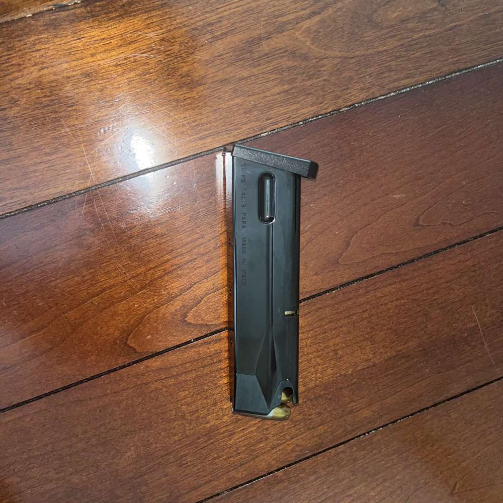 LNIB Beretta 92FS INOX -img-9