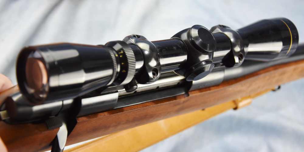 Vintage Weatherby Vanguard VGL Lightweight .270 Winchester Leupold scope -img-15