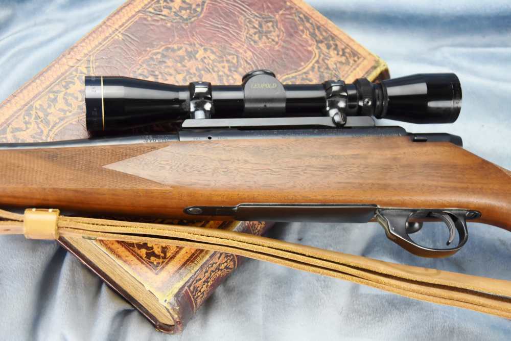 Vintage Weatherby Vanguard VGL Lightweight .270 Winchester Leupold scope -img-20