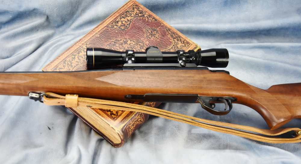 Vintage Weatherby Vanguard VGL Lightweight .270 Winchester Leupold scope -img-25