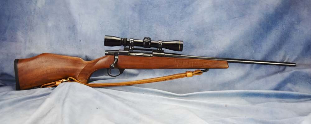 Vintage Weatherby Vanguard VGL Lightweight .270 Winchester Leupold scope -img-27