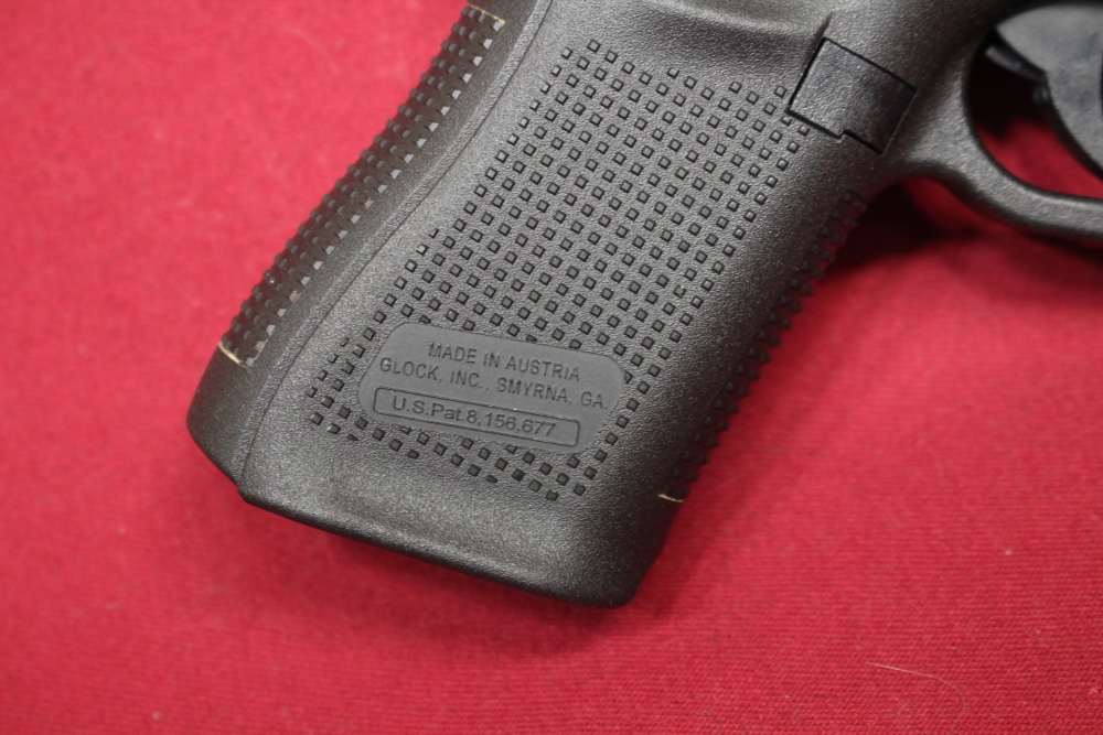 Glock 19 Gen 5 Austria Pistol w/4" Barrel, Holster, Box, 7x 15rd Mags-img-11