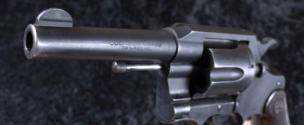 PENNY AUCTION!!  Colt Commando WW2 revolver in excellent condition-img-7