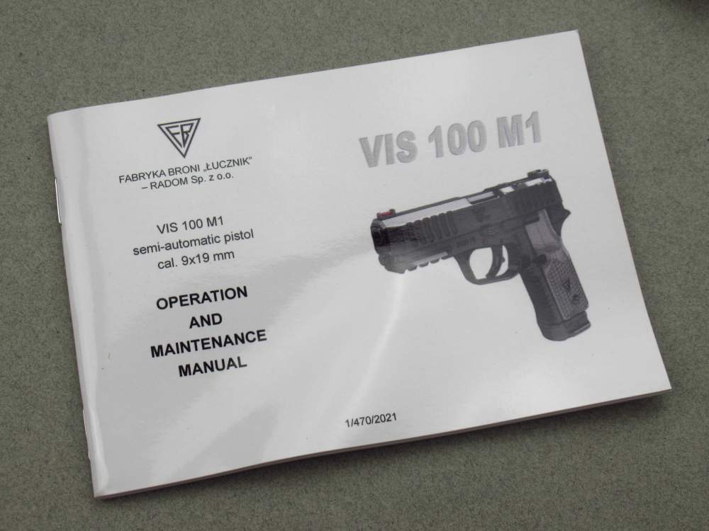 Unfired Factory New FB Radom VIS 100 Polish 9mm Luger pistol Mag98 vis100-img-58